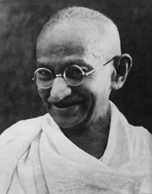 Mahatma Gandhi http://es.wikipedia.org/wiki/Mahatma_Gandhi